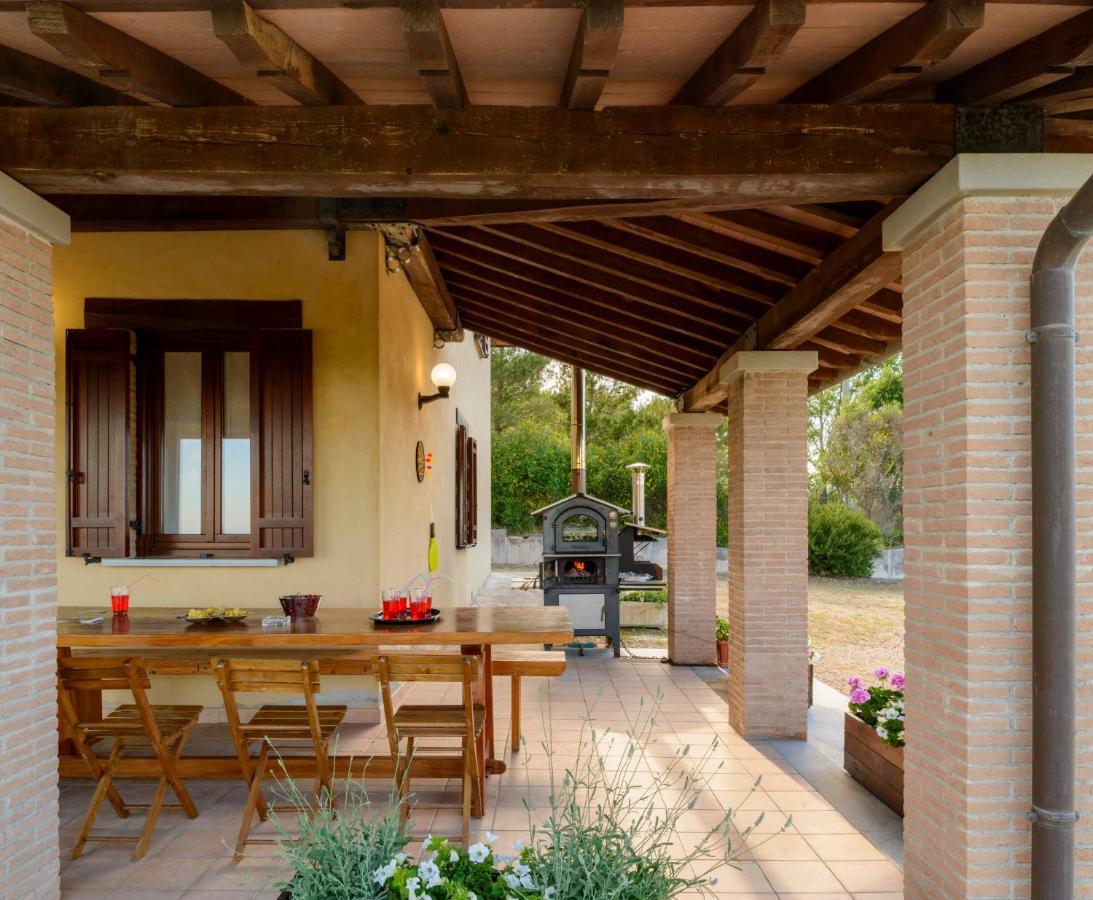 Вилла La Casa Di Claudia Губбио Экстерьер фото